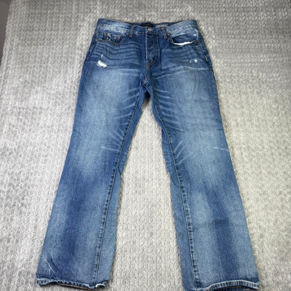 Aeropostale Relaxed Fit Jeans Mens 32x32 Medium Wash Distressed Straight Denim